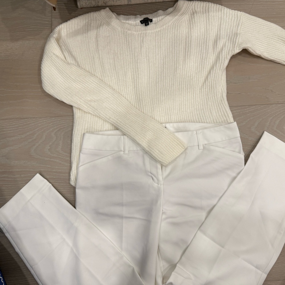 White Trousers and sweater Express size 6